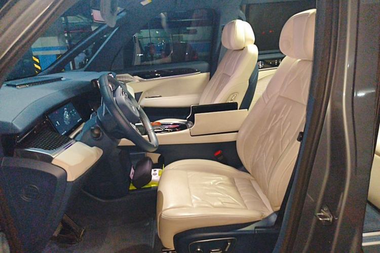 Used Zeekr 009 2024 7-Seater Aisle Version 108 kWh Left Front Seat