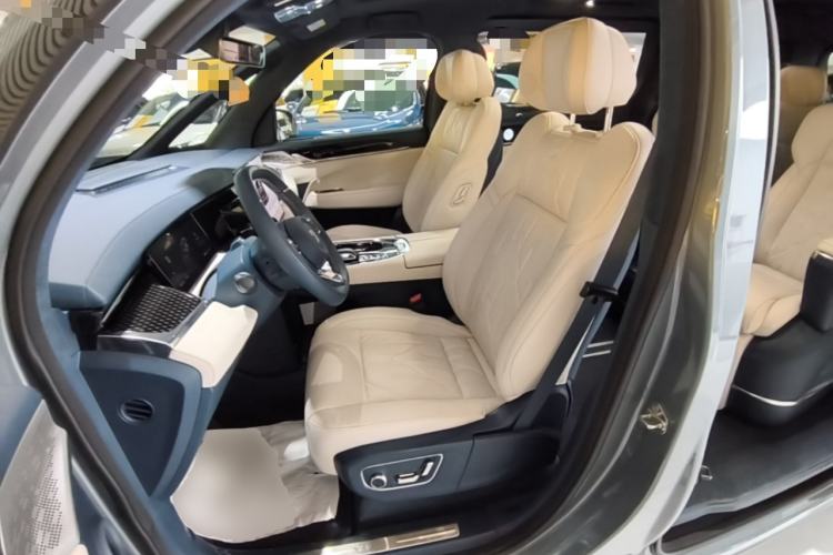 Used Zeekr 009 2024 Six-Seat Executive Version 4WD 108 kWh Left Front Seat