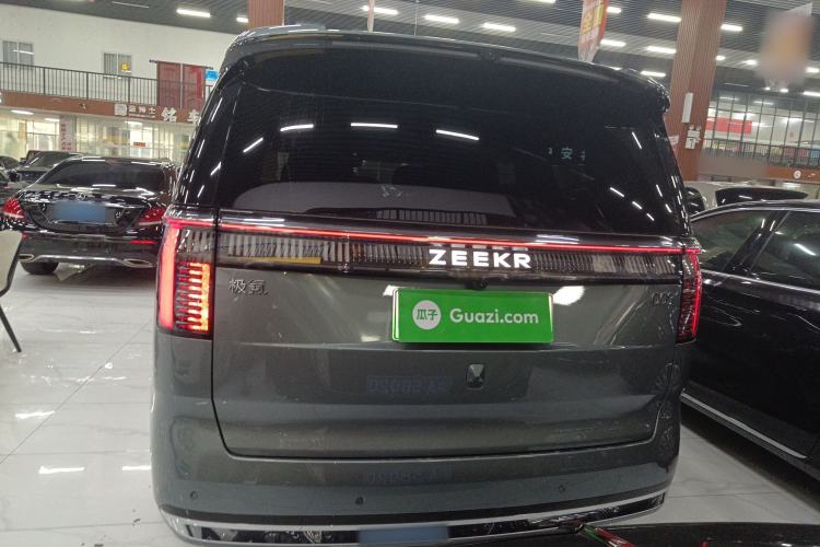 Used Zeekr 009 2024 Six-Seat Executive Version 4WD 108 kWh Rear