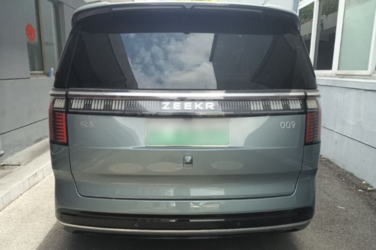 Used Zeekr 009 2024 7-Seater Aisle Version 108 kWh Rear