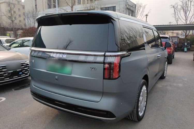 Used Zeekr 009 2024 7-Seater Walk-Through Version Four-Wheel Drive 108 kWh Rear Right 45 Deg