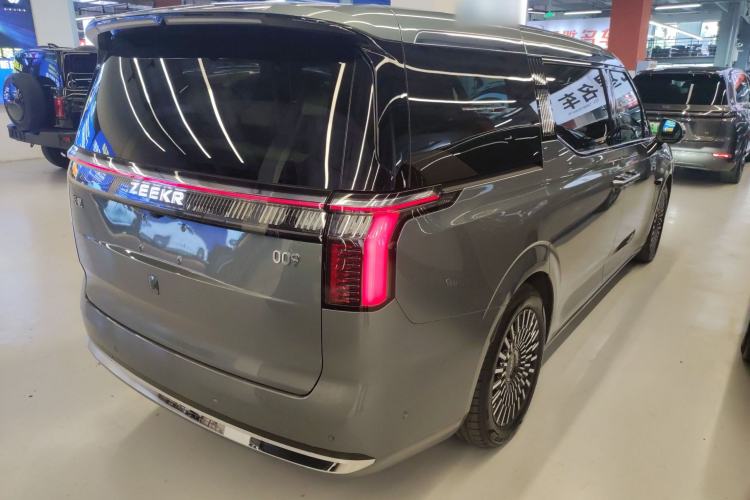 Used Zeekr 009 2024 7-Seater Walk-Through Version Four-Wheel Drive 108 kWh Rear Right 45 Deg