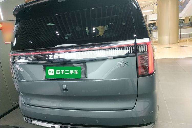 Used Zeekr 009 2024 Six-Seat Executive Version 4WD 108 kWh Rear