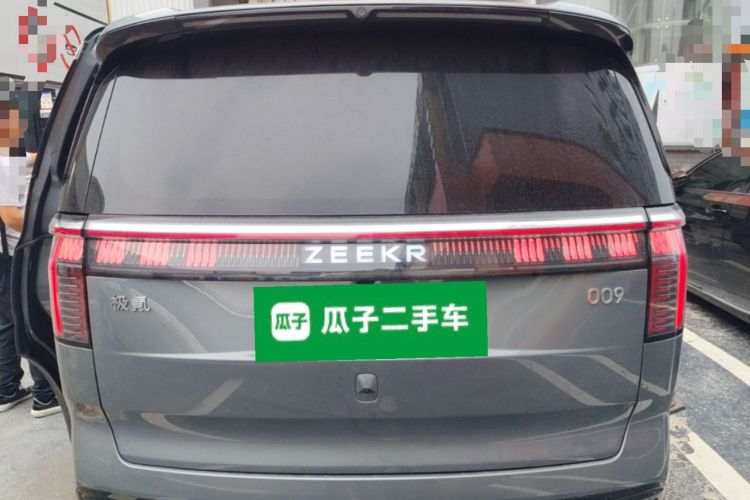 Used Zeekr 009 2024 7-Seater Walk-through Version 4WD 140 kWh Rear