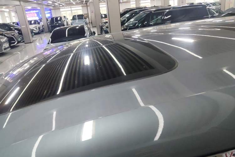 Used Zeekr 009 2024 Six-Seat Executive Version 4WD 108 kWh Roof