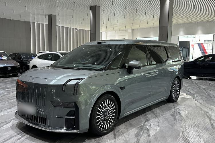 Używany Zeekr 009 2024 7-Seater Aisle Version 108 kWh Guazi used car, China used car export, Used car for sale, Used cars, Cheapest cars for sale
