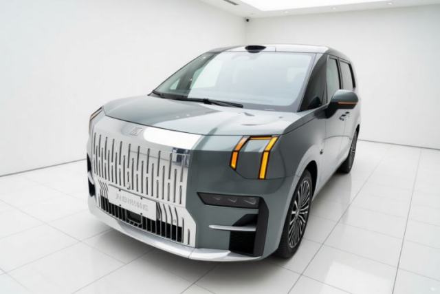 Used Zeekr 009 2024 7-Seater Walk-through Version 4WD 140 kWh