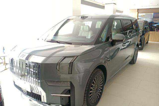 Used Zeekr 009 2024 Six-Seat Executive Version 4WD 108 kWh