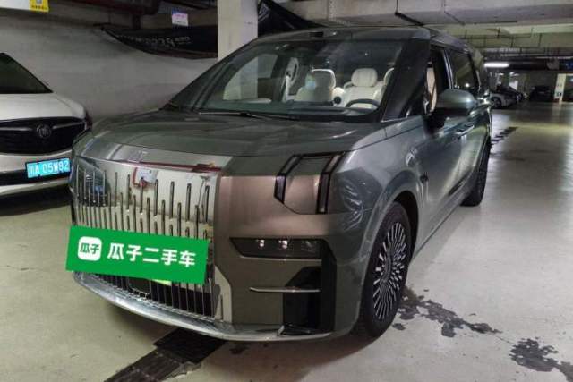 Used Zeekr 009 2024 7-Seater Walk-Through Version Four-Wheel Drive 108 kWh