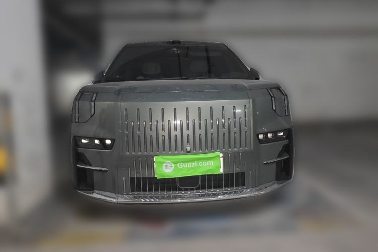 Used Zeekr 009 2024 7-Seater Walk-Through Version Four-Wheel Drive 108 kWh Exterior 1