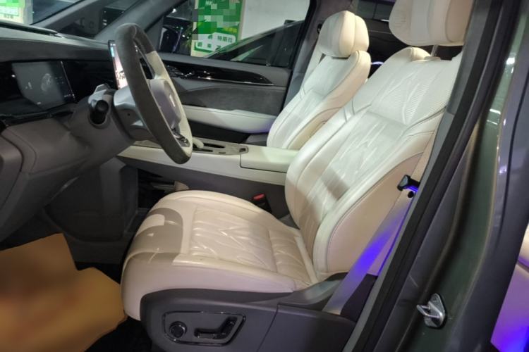 Used Zeekr 009 2024 7-Seater Walk-Through Version Four-Wheel Drive 108 kWh Left Front Seat