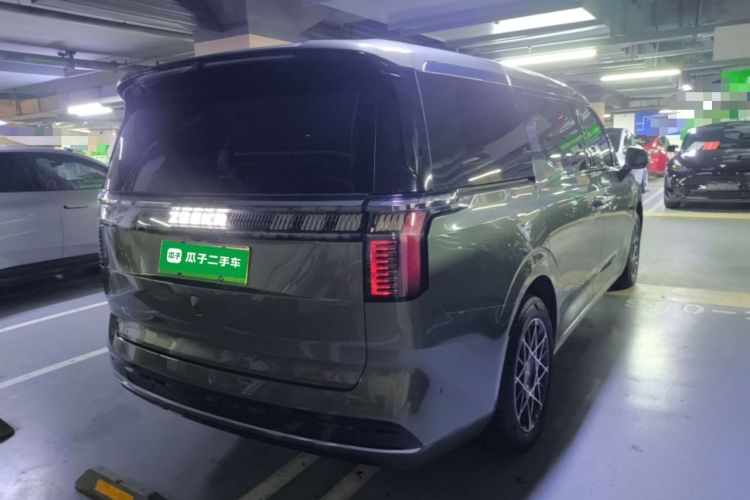 Used Zeekr 009 2024 7-Seater Walk-Through Version Four-Wheel Drive 108 kWh Rear Right 45 Deg