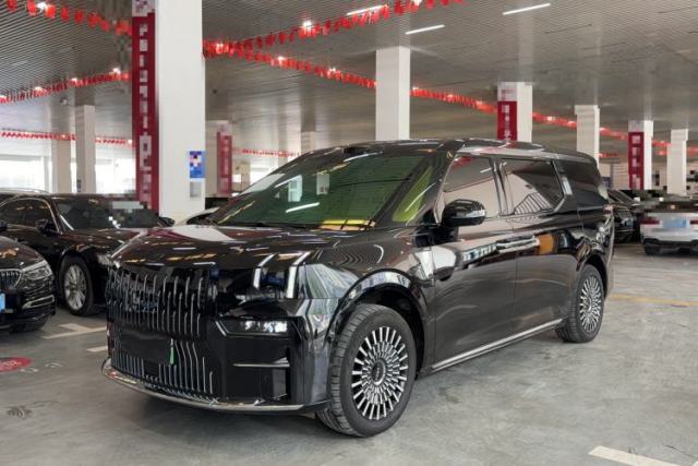 Used Zeekr 009 2024 7-Seater Walk-Through Version Four-Wheel Drive 108 kWh