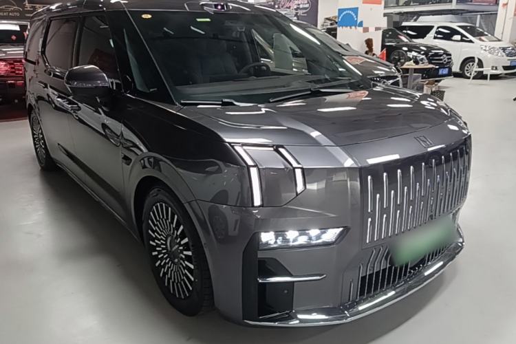 Used Zeekr 009 2024 7-Seater Walk-Through Version Four-Wheel Drive 108 kWh Front Right 45 Deg