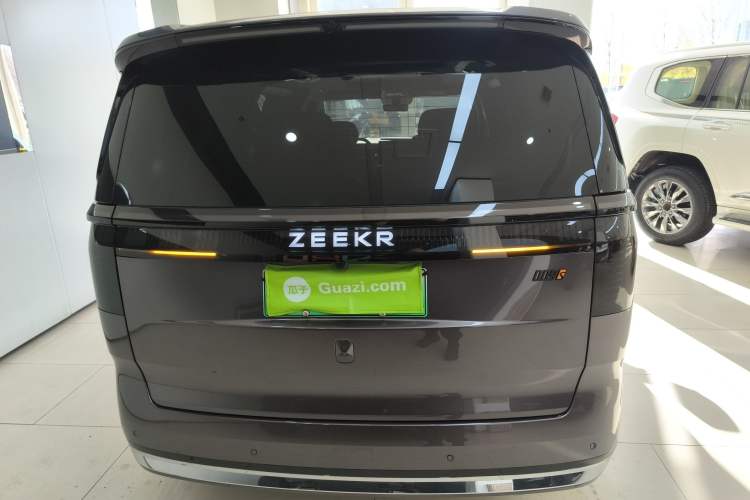 Used Zeekr 009 2024 Six-Seat Executive Version 4WD 108 kWh Rear