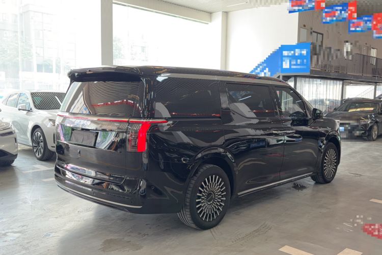 Used Zeekr 009 2024 7-Seater Walk-Through Version Four-Wheel Drive 108 kWh Rear Right 45 Deg