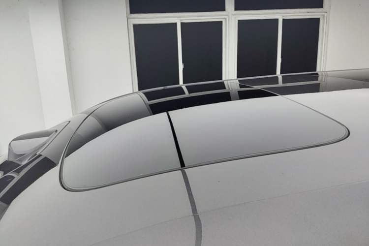 Used Zeekr 009 2024 7-Seater Aisle Version 108 kWh Roof