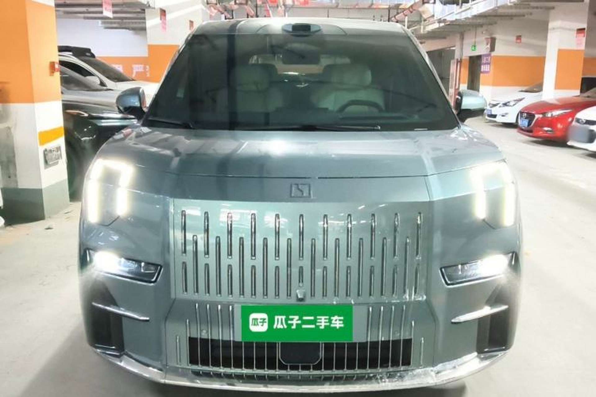 Used Zeekr 009 2024 Six-Seat Executive Version 4WD 108 kWh Front