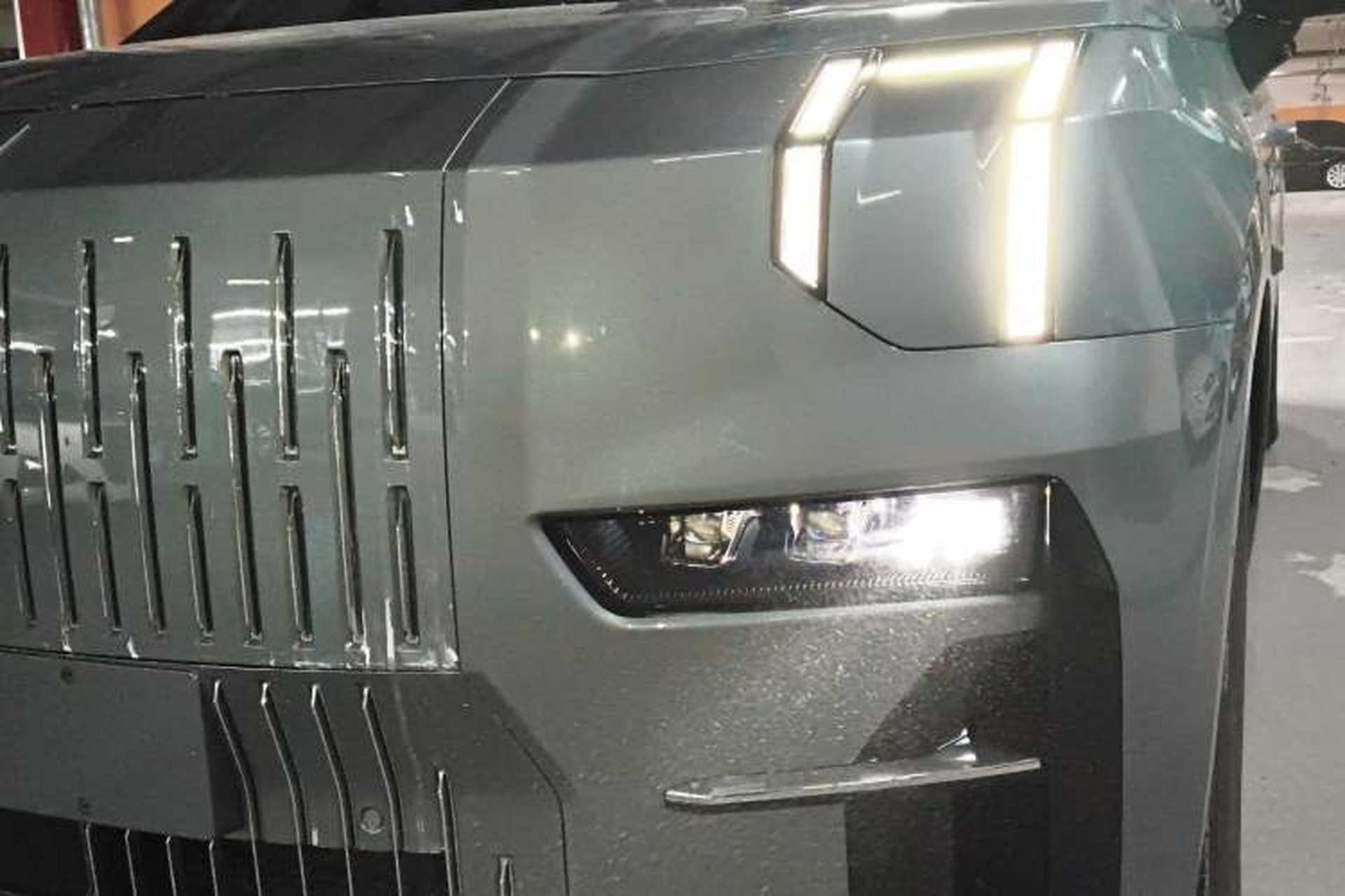 Used Zeekr 009 2024 Six-Seat Executive Version 4WD 108 kWh Left Front Headlight