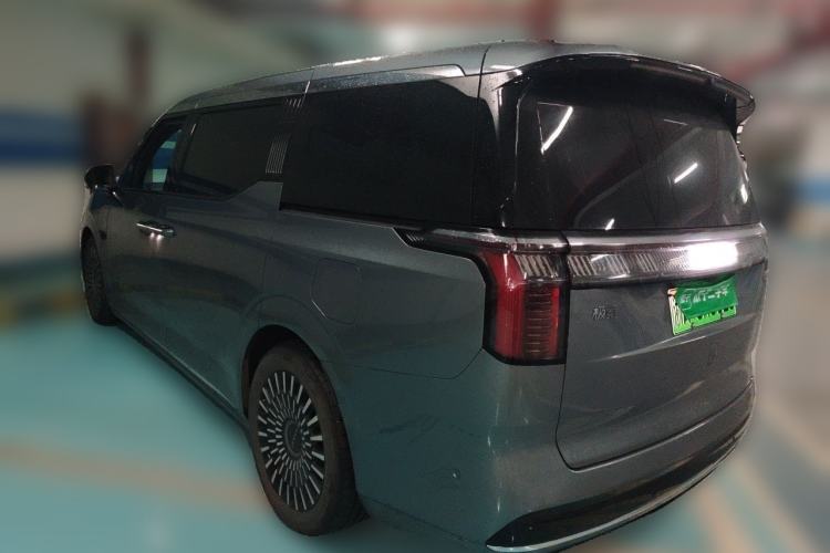 Used Zeekr 009 2024 7-Seater Walk-Through Version Four-Wheel Drive 108 kWh Rear Left 45 Deg