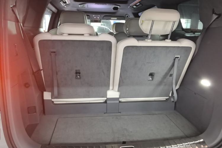 Used Zeekr 009 2024 Six-Seat Executive Version 4WD 108 kWh Trunk