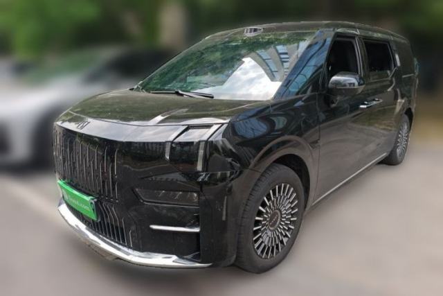 Used Zeekr 009 2024 7-Seater Walk-Through Version Four-Wheel Drive 108 kWh