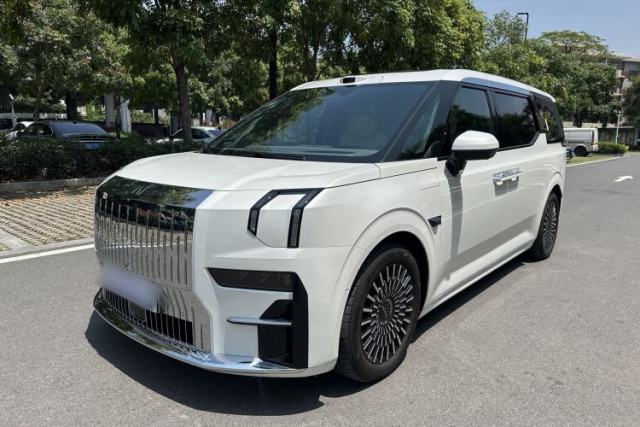Used Zeekr 009 2024 7-Seater Walk-Through Version Four-Wheel Drive 108 kWh