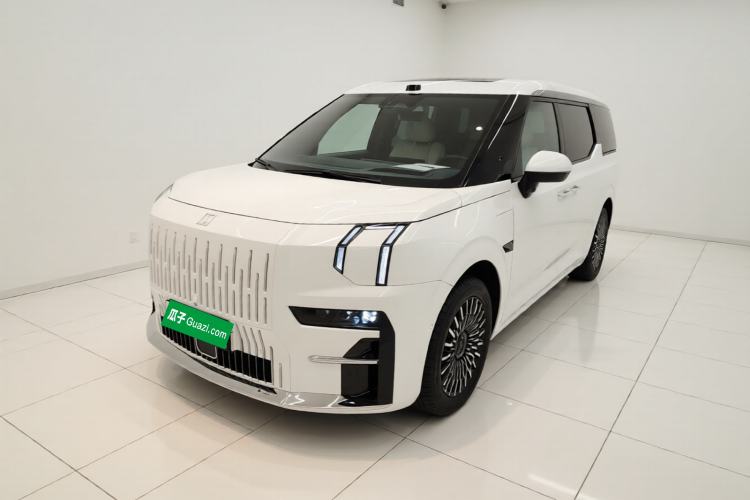 Zeekr 009 2024 7-Seater Walk-Through Version Four-Wheel Drive 108 kWh