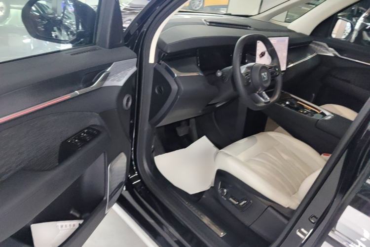 Used Zeekr 009 2024 GAC Trumpchi Driver Seat