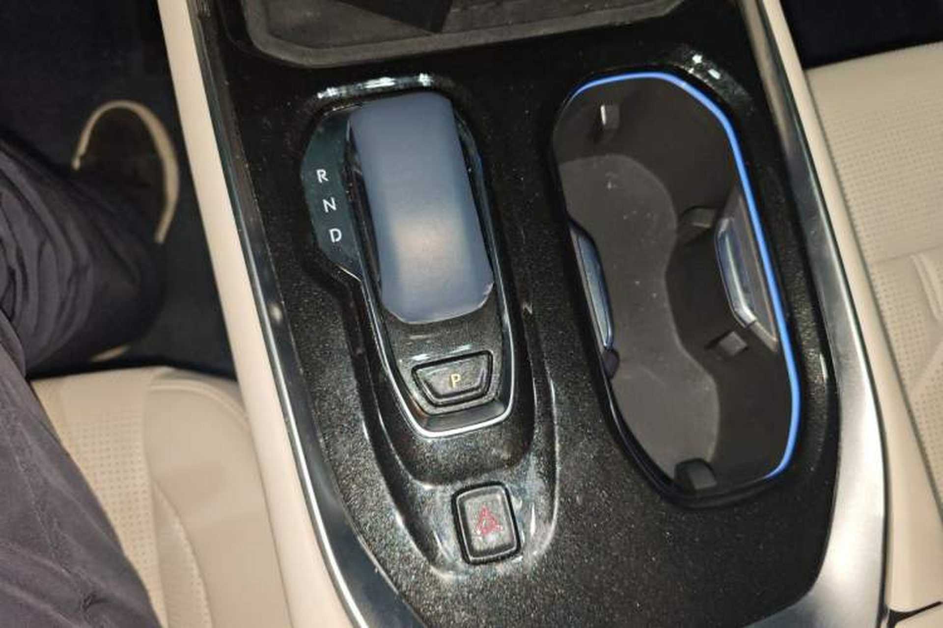 Used Zeekr 009 2024 7-Seater Walk-Through Version Four-Wheel Drive 108 kWh Gear Lever