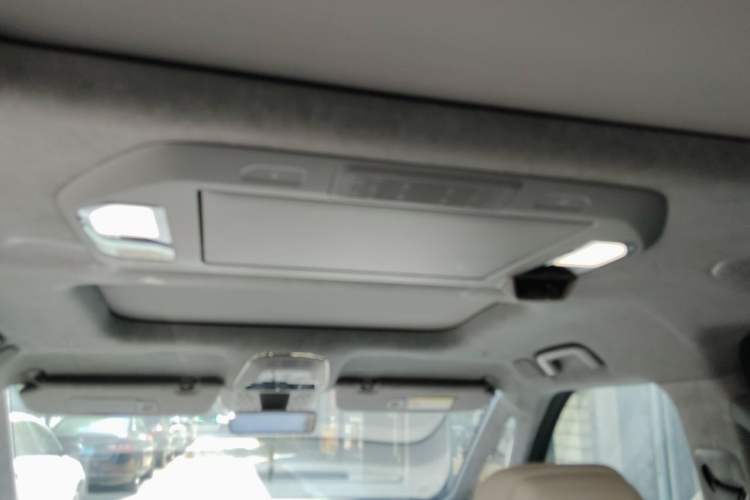 Used Zeekr 009 2024 Six-Seat Executive Version 4WD 108 kWh Headliner