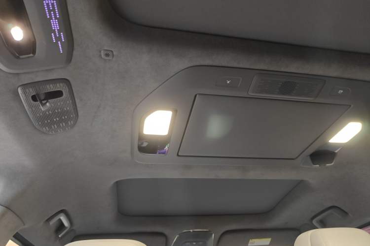 Used Zeekr 009 2024 7-Seater Aisle Version 108 kWh Headliner