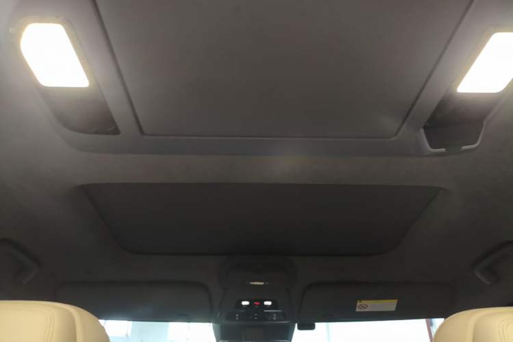 Used Zeekr 009 2024 Six-Seat Executive Version 4WD 108 kWh Headliner