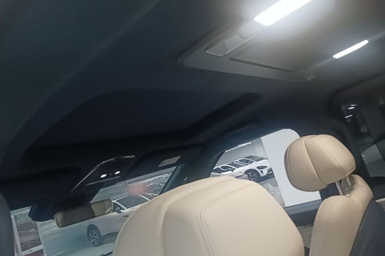 Used Zeekr 009 2024 7-Seater Aisle Version 108 kWh Headliner