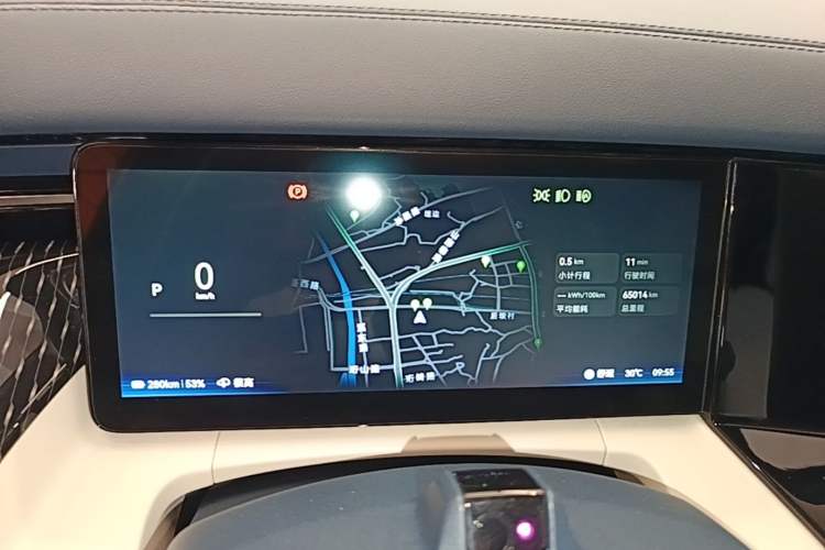 Used Zeekr 009 2024 7-Seater Walk-Through Version Four-Wheel Drive 108 kWh Instrument Cluster