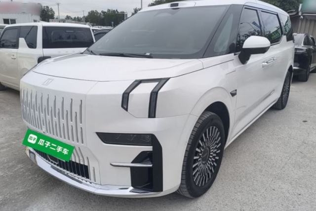 Used Zeekr 009 2024 Six-Seat Executive Version 4WD 140 kWh