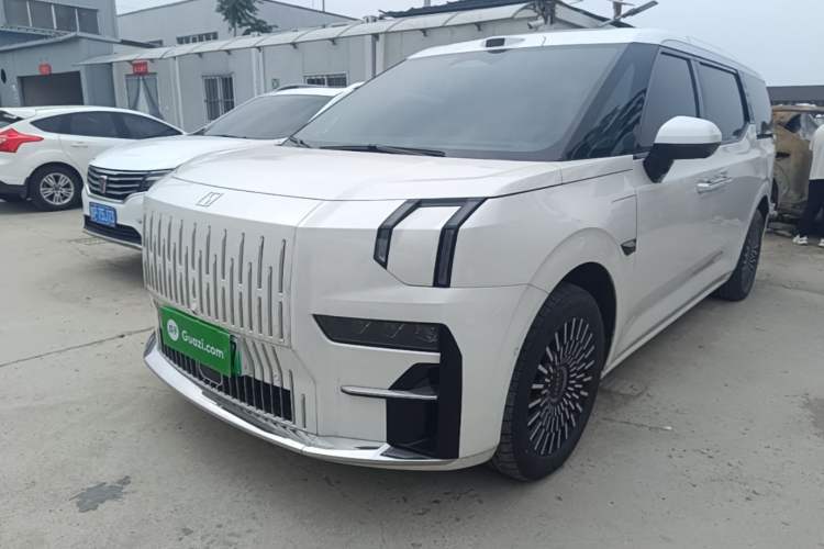 Used Zeekr 009 2024 Six-Seat Executive Version 4WD 108 kWh Guazi used car, China used car export, Used car for sale, Used cars, Cheapest cars for sale