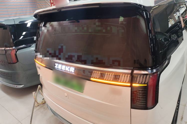 Used Zeekr 009 2024 Six-Seat Executive Version 4WD 108 kWh Rear