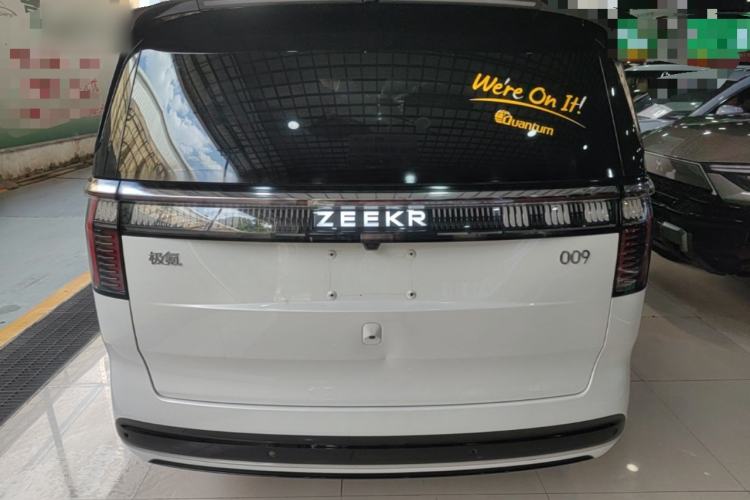 Used Zeekr 009 2024 Six-Seat Executive Version 4WD 108 kWh Rear