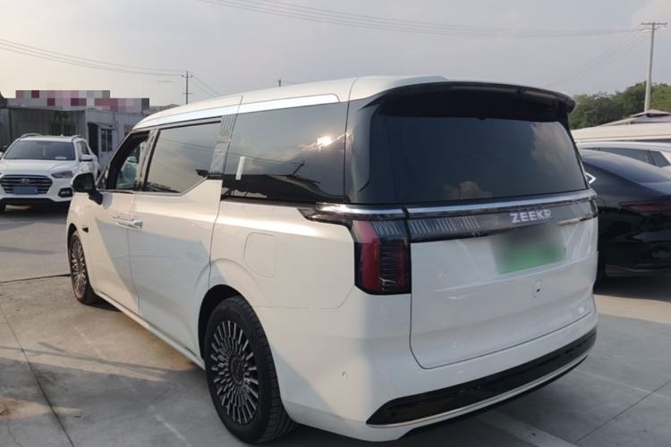 Used Zeekr 009 2024 7-Seater Walk-Through Version Four-Wheel Drive 108 kWh Rear Left 45 Deg