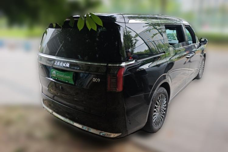Used Zeekr 009 2024 7-Seater Walk-Through Version Four-Wheel Drive 108 kWh Rear Right 45 Deg