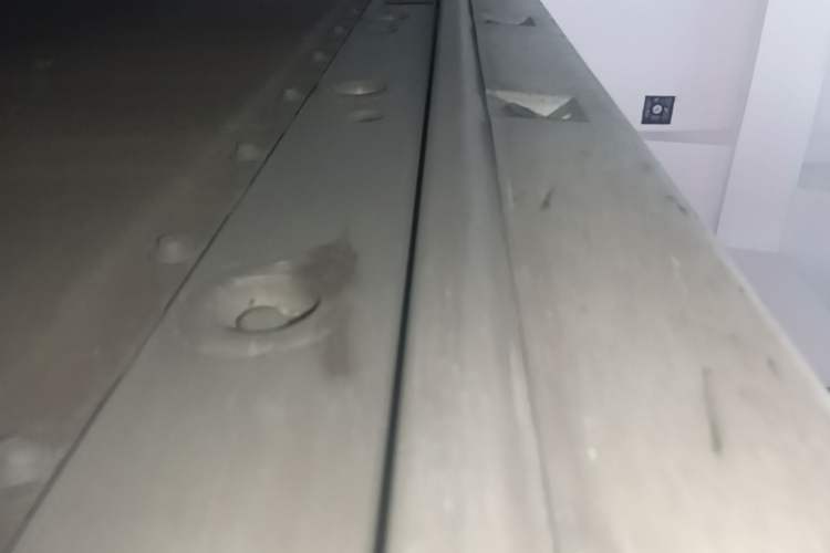 Used Zeekr 009 2024 7-Seater Aisle Version 108 kWh Right Side Sill