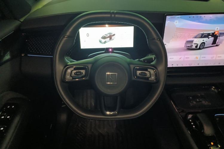 Used Zeekr 009 2024 7-Seater Aisle Version 108 kWh Steering Wheel