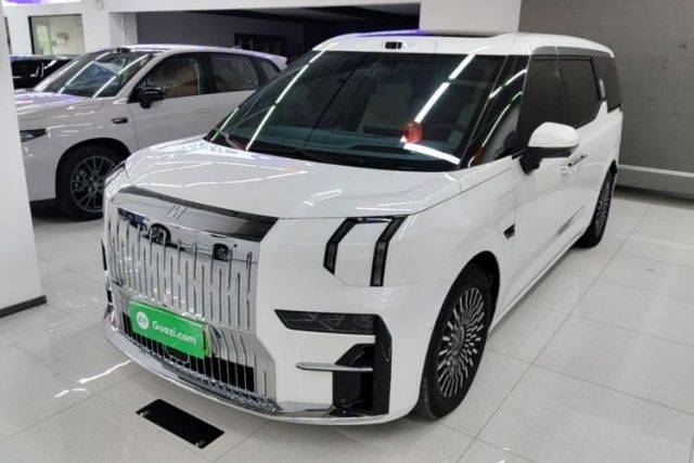 Used Zeekr 009 2024 7-Seater Walk-Through Version Four-Wheel Drive 108 kWh