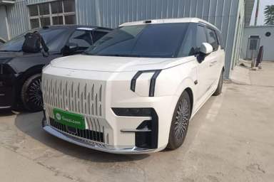 Used Zeekr 009 2024 Six-Seat Executive Version 4WD 108 kWh