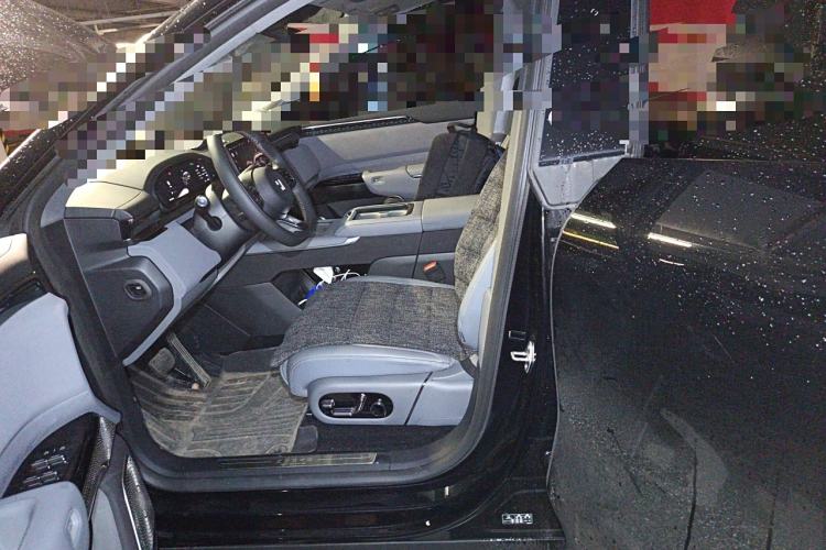 Used Zeekr 7X 2025 75 kWh Rear-Wheel Drive Intelligent Driving Version Left Front Seat