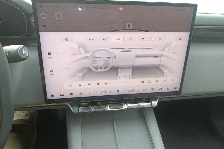Used Zeekr 7X 2025 75 kWh Rear-Wheel Drive Intelligent Driving Version Audio And AC Panel