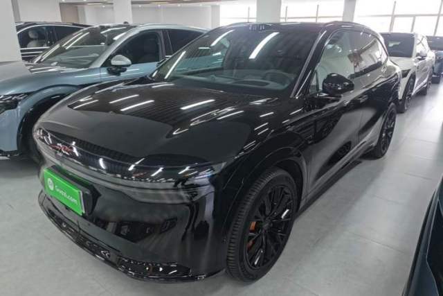 Used Zeekr 7X 2025 100 kWh Long-Range Rear-Wheel Drive with Intelligent Driving Features