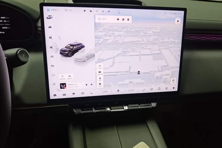 Used Zeekr 7X 2025 75 kWh Rear-Wheel Drive Intelligent Driving Version Audio And AC Panel