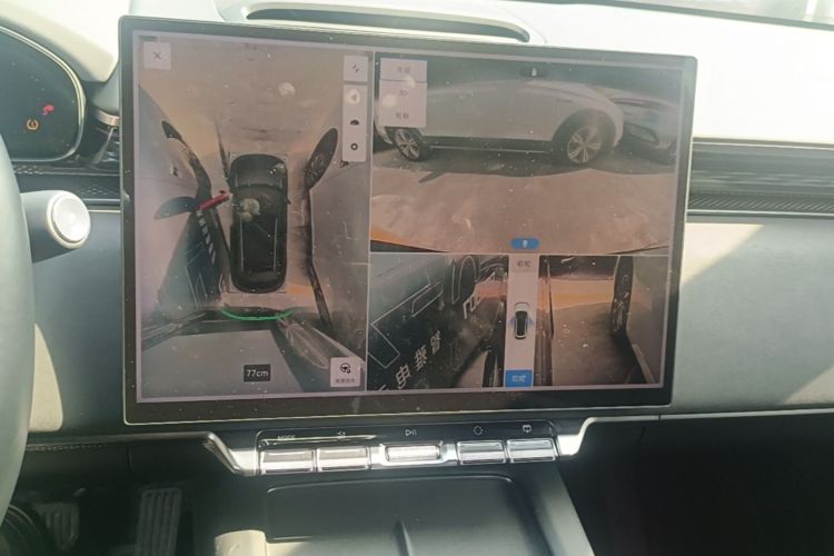 Used Zeekr 7X 2025 75 kWh Rear-Wheel Drive Intelligent Driving Version Audio And AC Panel
